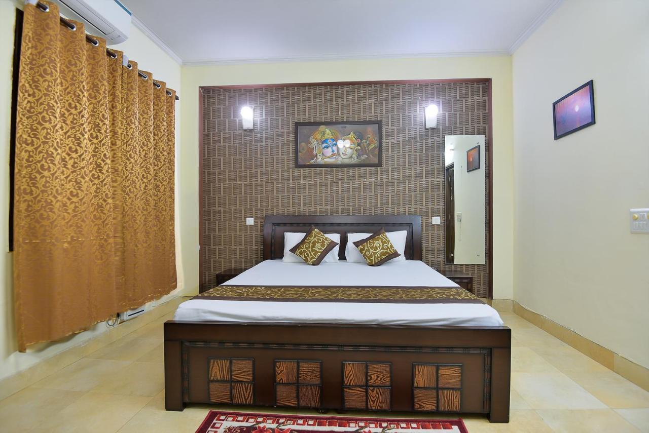 Studio Serviced Apartments Near Fortis Hospital Gurgaon Exterior photo